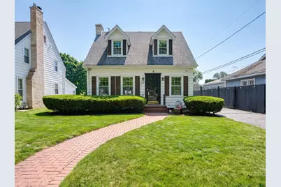 1113 Douglas Court, Waukegan, IL 60085 - Photo 2