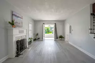 1113 Douglas Ct, Waukegan, IL 60085 - Photo 8