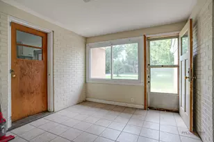 915 Safford Ave, Lake Bluff, IL 60044 - Photo 14