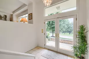 718 N 2nd Ave, Saint Charles, IL 60174 - Photo 6