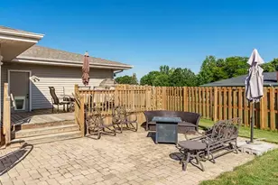 3853 Thistledown Ct, Cherry Valley, IL 61016 - Photo 8