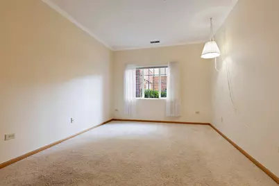 801 N McLean Boulevard #124, Elgin, IL 60123 - Photo 8
