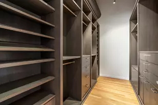 420 W Grand Ave, Chicago, IL 60654 - Photo 20