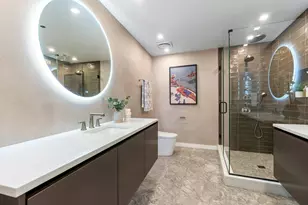 420 W Grand Ave, Chicago, IL 60654 - Photo 18