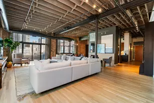 420 W Grand Ave, Chicago, IL 60654 - Photo 14