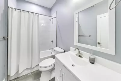 616 E 46th Street #2, Chicago, IL 60653 - Photo 22