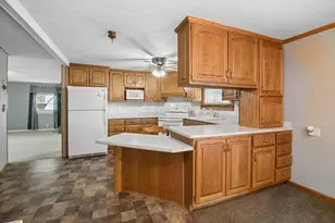 5472 E 2000 N Rd, Kankakee, IL 60901 - Photo 14