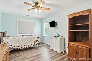 8302 White Oaks Rd, Wonder Lake, IL 60097 - Photo 12