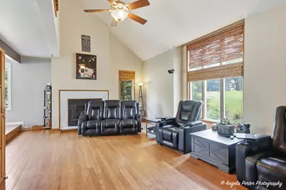 8302 White Oaks Road, Wonder Lake, IL 60097 - Photo 16