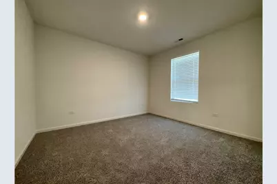 13520 S Carmel Boulevard, Plainfield, IL 60544 - Photo 12