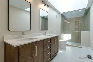 1685 Clover Dr, Inverness, IL 60067 - Photo 32