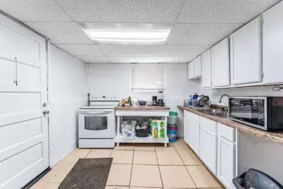 5933 S Sacramento Avenue, Chicago, IL 60629 - Photo 14