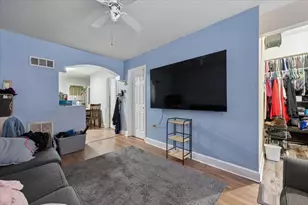 2946 S Loomis St, Chicago, IL 60608 - Photo 4