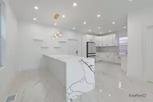 6006 S Komensky Ave, Chicago, IL 60629 - Photo 10