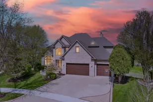 5915 Rosinweed Ln, Naperville, IL 60564 - Photo 4