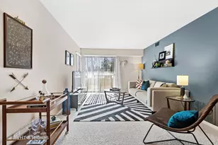1631 Westminster Dr, Naperville, IL 60563 - Photo 16