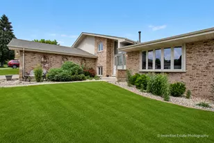 14637 S East Abbott Rd, Homer Glen, IL 60491 - Photo 4