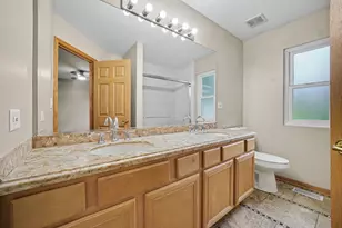 664 Aspen Dr, Romeoville, IL 60446 - Photo 14