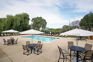 1641 Westminster Dr, Naperville, IL 60563 - Photo 10