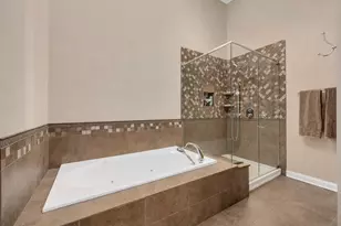 2454 Durand Dr, Downers Grove, IL 60516 - Photo 22