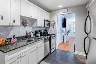 1038 Superior St, Oak Park, IL 60302 - Photo 6