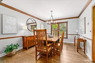 1N055 Coventry Dr, Carol Stream, IL 60188 - Photo 8