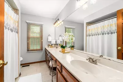 1N055 Coventry Drive, Carol Stream, IL 60188 - Photo 24