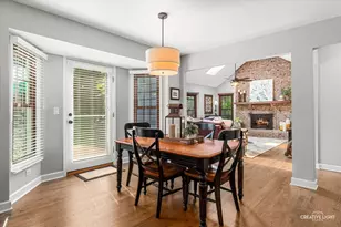 1N055 Coventry Dr, Carol Stream, IL 60188 - Photo 12