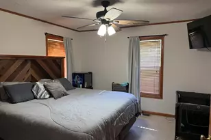 805 S 5th St, Oregon, IL 61061 - Photo 18