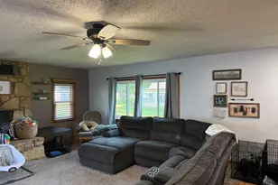 805 S 5th St, Oregon, IL 61061 - Photo 14