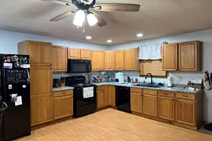 805 S 5th St, Oregon, IL 61061 - Photo 4