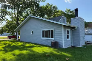 805 S 5th St, Oregon, IL 61061 - Photo 36