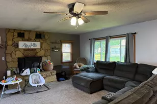 805 S 5th St, Oregon, IL 61061 - Photo 10