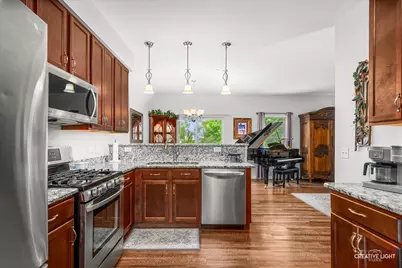 1811 Candlelight Circle, Montgomery, IL 60538 - Photo 10