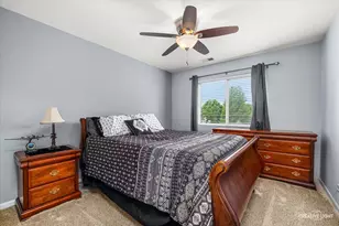 1811 Candlelight Cir, Montgomery, IL 60538 - Photo 16