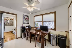 603 N Wilshire Ln, Arlington Heights, IL 60004 - Photo 4