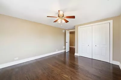 7800 Massasoit Avenue, Burbank, IL 60459 - Photo 8