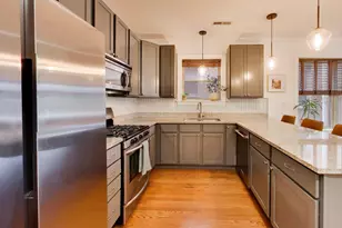 1935 N Sawyer Ave, Chicago, IL 60647 - Photo 8