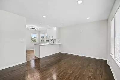 811 E End Avenue, Hillside, IL 60162 - Photo 4