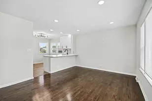 811 East End Ave, Hillside, IL 60162 - Photo 4