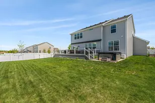 1388 Madsen St, Elburn, IL 60119 - Photo 26