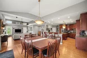 430 Pheasant Hill Dr, North Aurora, IL 60542 - Photo 12