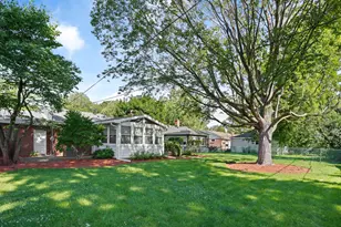 1419 W St James Pl, Arlington Heights, IL 60005 - Photo 26