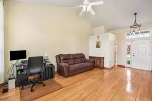 2024 Harrison Ave, Mundelein, IL 60060 - Photo 6