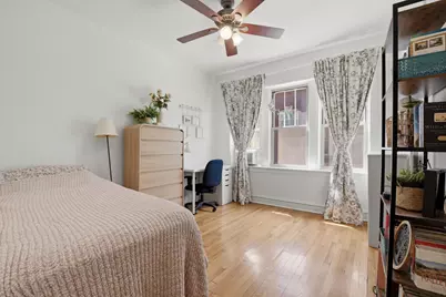 240 S Maple Avenue #1W, Oak Park, IL 60302 - Photo 8