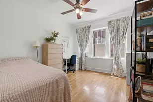 240 S Maple Ave, Oak Park, IL 60302 - Photo 8