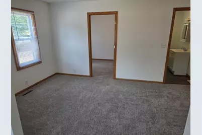 1212 12th Avenue, Sterling, IL 61081 - Photo 10