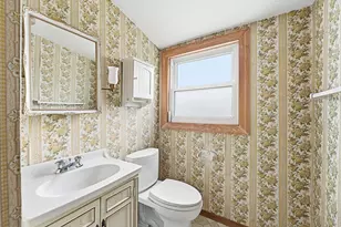 7922 N Waukegan Rd, Niles, IL 60714 - Photo 24