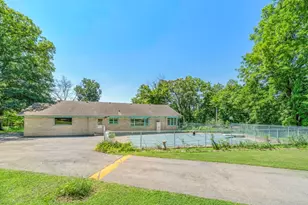 1999 Columbus St, Ottawa, IL 61350 - Photo 12