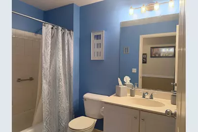 1150 Hawthorne Lane #1150, Elk Grove Village, IL 60007 - Photo 12